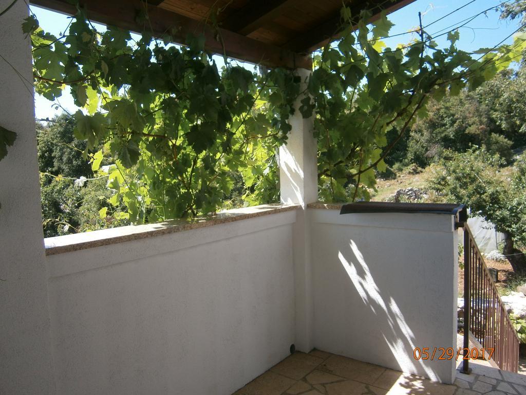 Holiday Home Loznati 茨雷斯 外观 照片